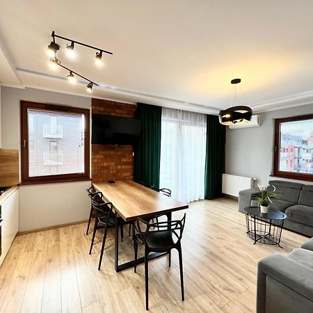 Stylish Apartment Oldtown Riverview Balcony 格但斯克 外观 照片