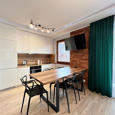 Stylish Apartment Oldtown Riverview Balcony 格但斯克 外观 照片